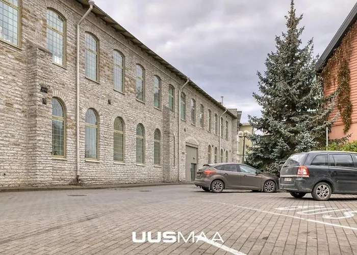 Charming Loft Near Old Town