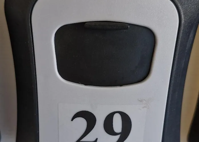 Charming Loft Near Old Town 公寓 *