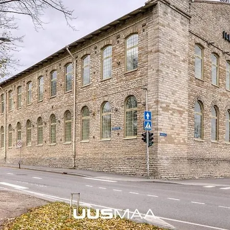 Charming Loft Near Old Town